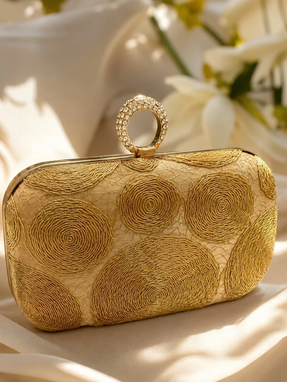 Gold Metallic Swirl Hard Box Evening Clutch Ring Clasp